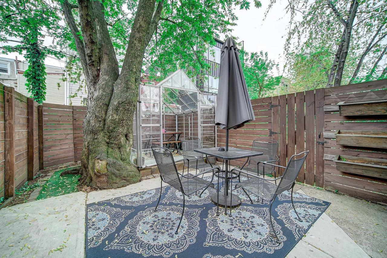 Artsy Hidden Gem - Free Parking Homestay
