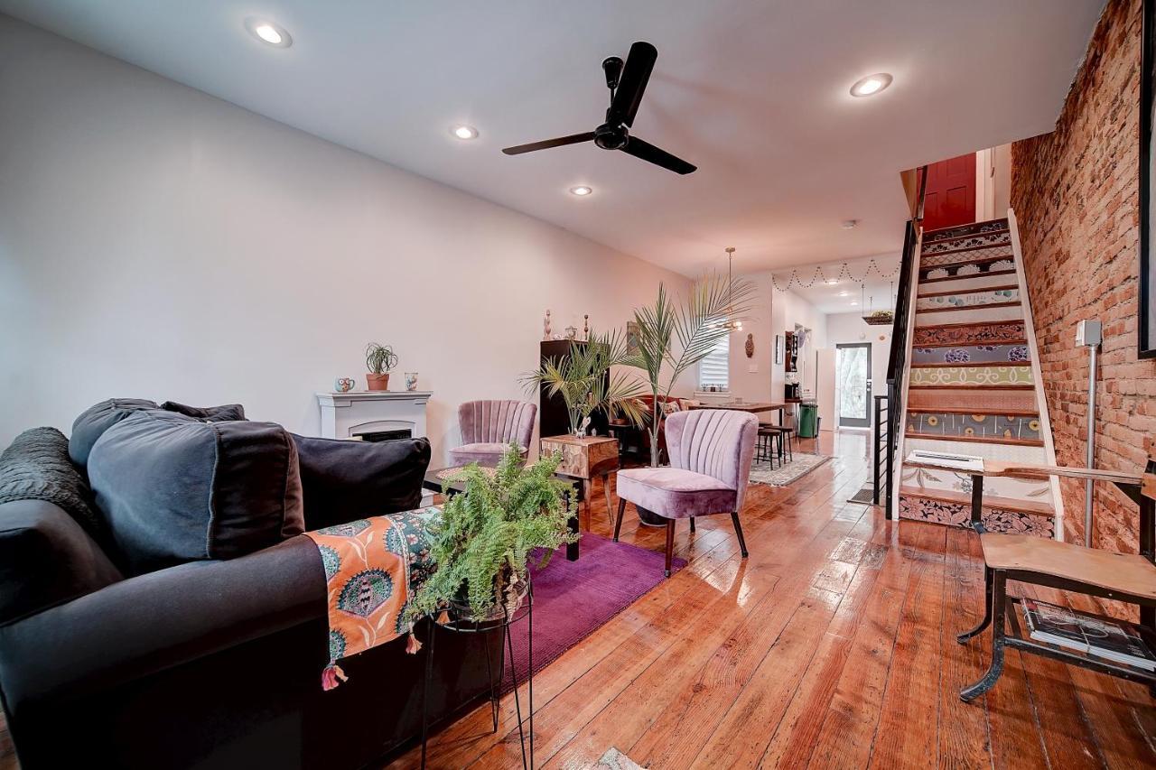 Artsy Hidden Gem - Free Parking Homestay